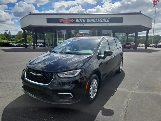 2023 Chrysler Pacifica Touring L for sale in Portland, OR