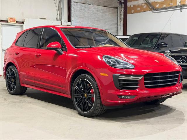 2017 Porsche Cayenne GTS