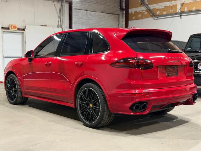 2017 Porsche Cayenne GTS