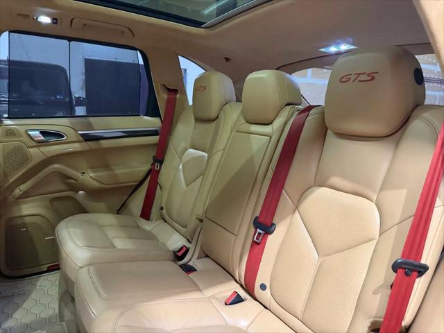 2017 Porsche Cayenne GTS