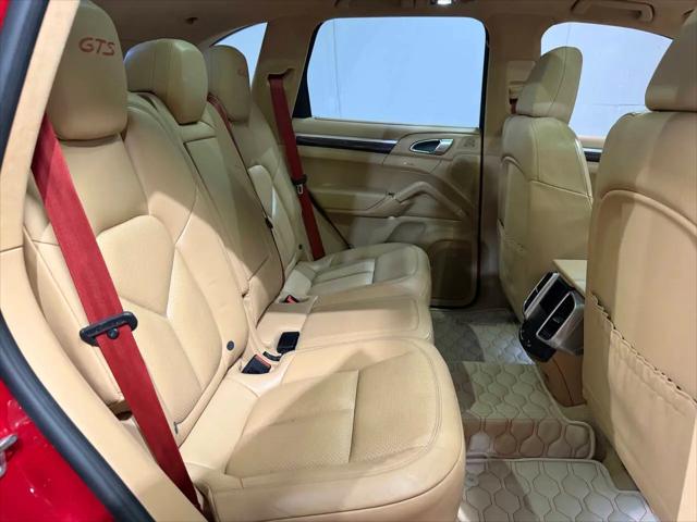 2017 Porsche Cayenne GTS