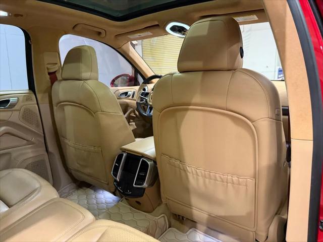 2017 Porsche Cayenne GTS