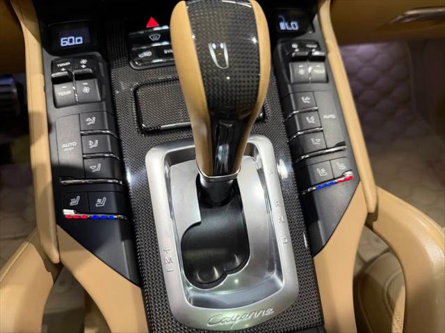2017 Porsche Cayenne GTS
