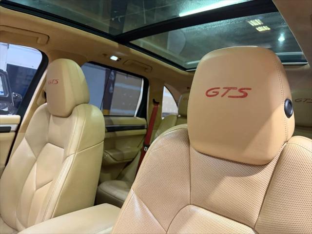 2017 Porsche Cayenne GTS