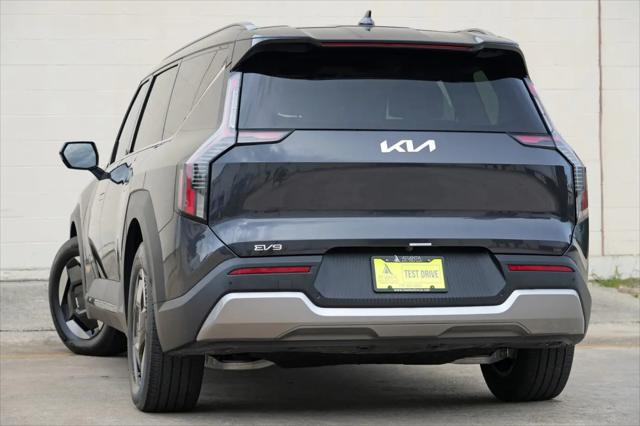 2024 Kia EV9 Wind
