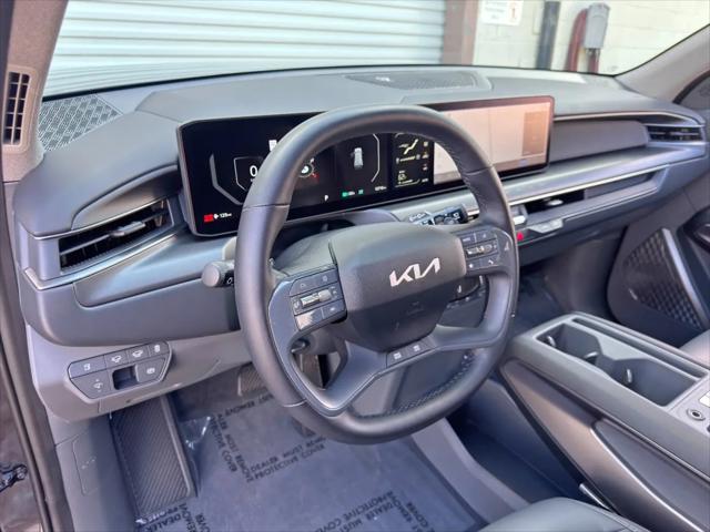 2024 Kia EV9 Wind