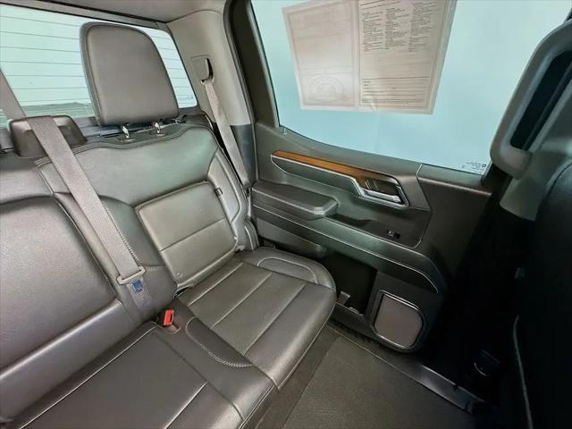 2024 GMC Sierra 1500 4WD Crew Cab Short Box Denali