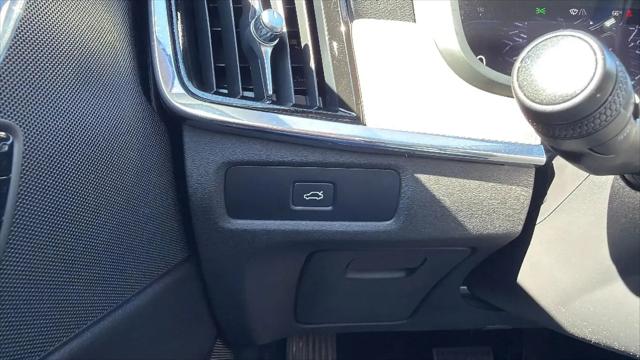 2024 Volvo S90 B6 Plus