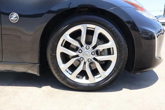 2014 Nissan 370Z Base