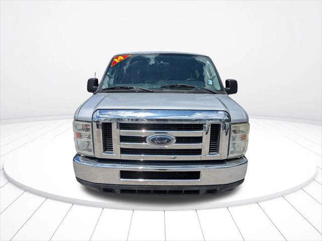 2014 Ford E-350 Super Duty XLT