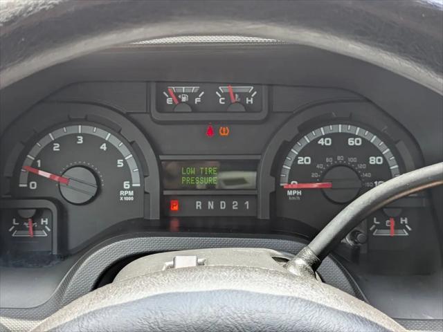 2014 Ford E-350 Super Duty XLT