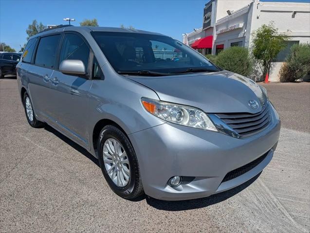 2017 Toyota Sienna XLE 8 Passenger for sale in Mesa, AZ
