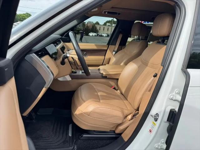 2024 Land Rover Range Rover P530 SE