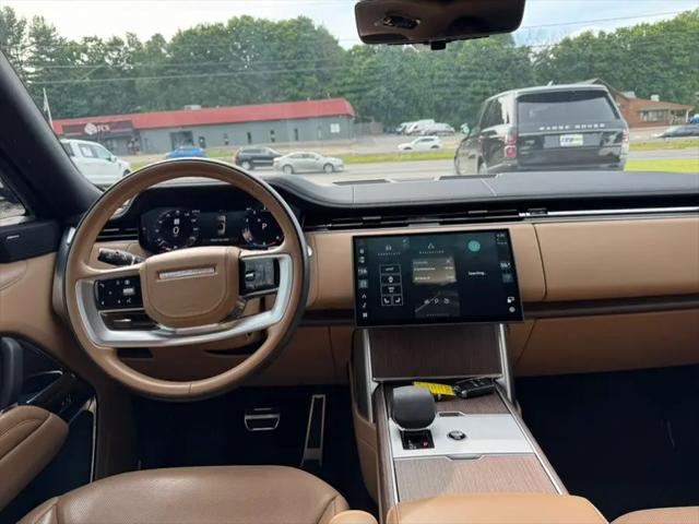 2024 Land Rover Range Rover P530 SE
