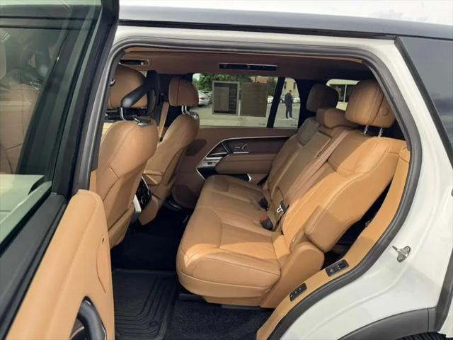 2024 Land Rover Range Rover P530 SE