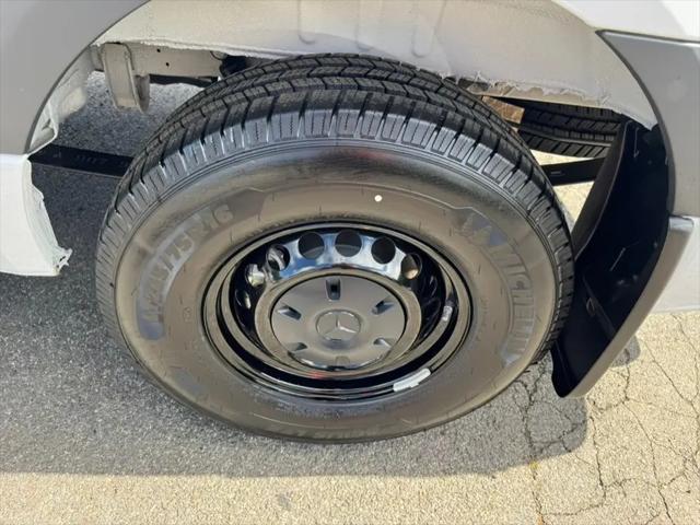 2025 Mercedes-Benz Sprinter 2500 Standard Roof 4-Cyl Diesel