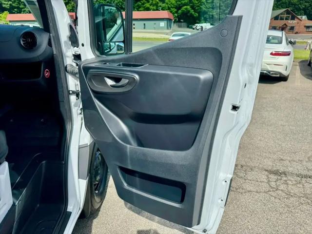 2025 Mercedes-Benz Sprinter 2500 Standard Roof 4-Cyl Diesel