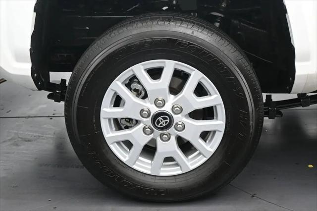 2025 Toyota Tacoma SR