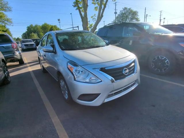 2018 Nissan Versa 1.6 S+