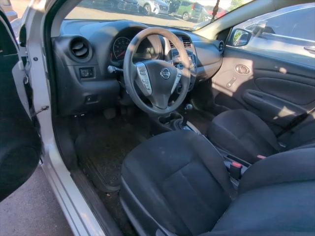 2018 Nissan Versa 1.6 S+