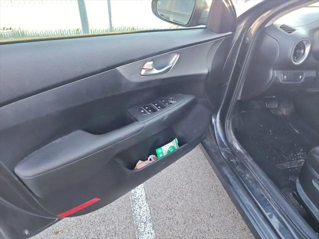 2022 Kia Forte FE