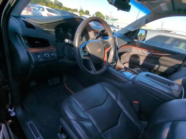 2017 Cadillac Escalade ESV Luxury