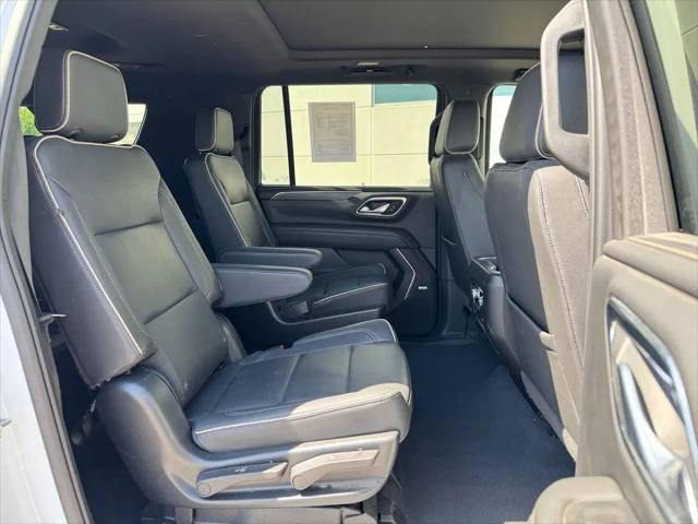 2023 GMC Yukon XL SLT