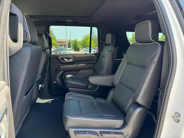 2023 GMC Yukon XL SLT