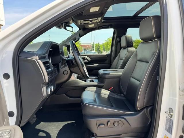 2023 GMC Yukon XL SLT