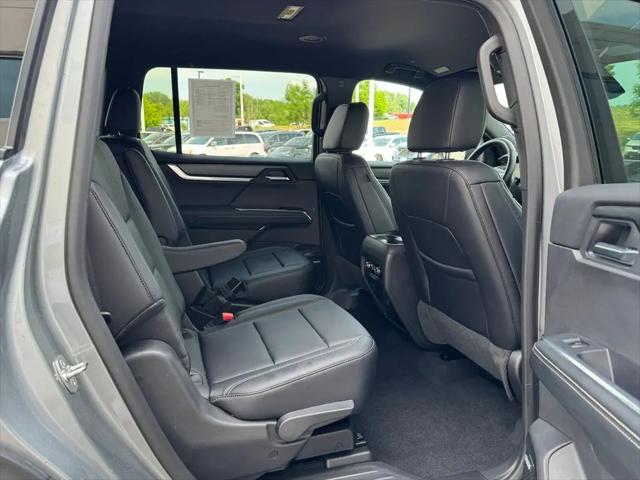 2026 GMC Acadia Elevation AWD