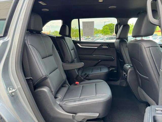 2026 GMC Acadia Elevation AWD