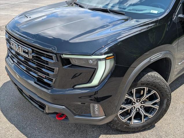 2024 GMC Acadia AWD AT4