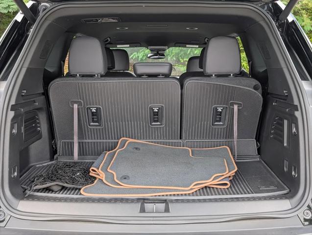 2024 GMC Acadia AWD AT4