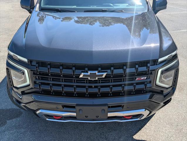 2026 Chevrolet Suburban Z71, 4WD
