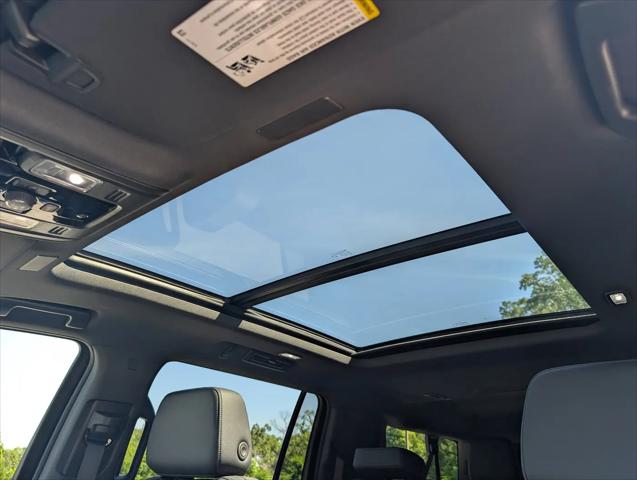 2026 Chevrolet Suburban Z71, 4WD