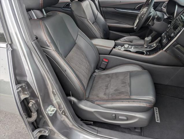 2022 Nissan Maxima SR Xtronic CVT