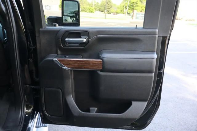 2022 Chevrolet Silverado 3500HD 4WD Crew Cab Standard Bed High Country
