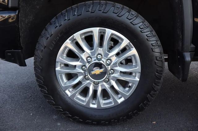 2022 Chevrolet Silverado 3500HD 4WD Crew Cab Standard Bed High Country