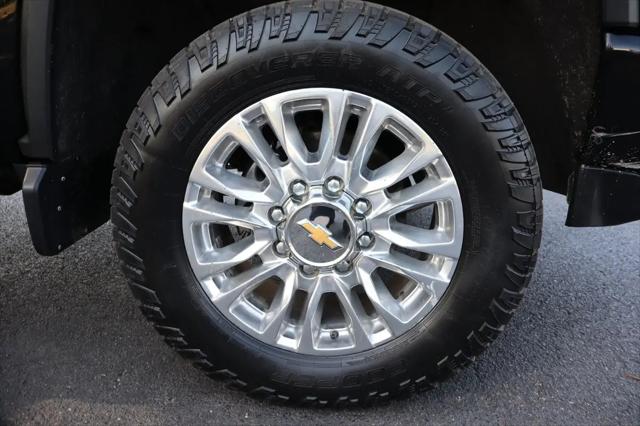 2022 Chevrolet Silverado 3500HD 4WD Crew Cab Standard Bed High Country