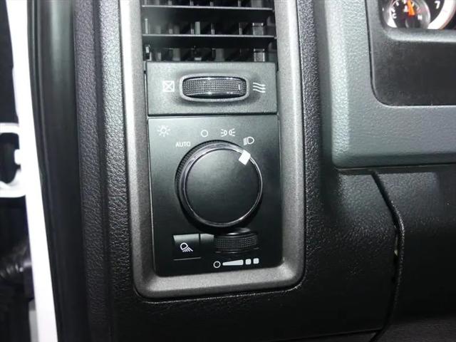 2017 Ram 2500 Tradesman Crew Cab 4x4 6'4" Box