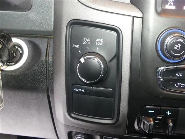 2017 Ram 2500 Tradesman Crew Cab 4x4 6'4" Box