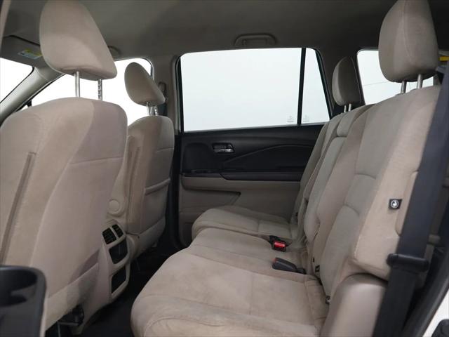 2016 Honda Pilot LX