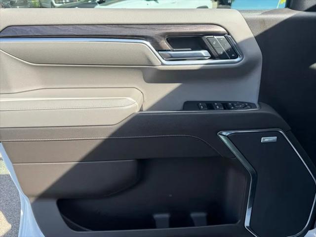 2024 Chevrolet Silverado 1500 4WD Crew Cab Short Bed LTZ