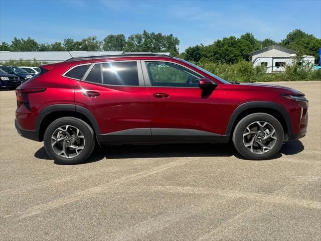 2025 Chevrolet Trax FWD LT