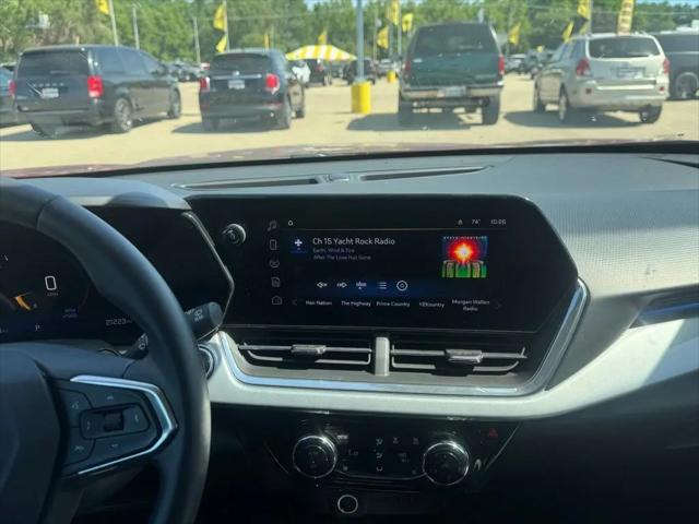 2025 Chevrolet Trax FWD LT