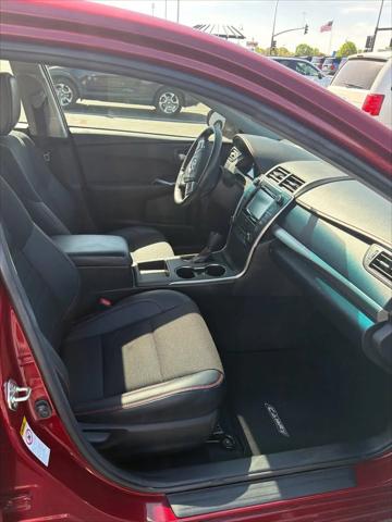 2017 Toyota Camry SE