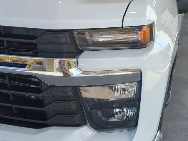 2025 Chevrolet Silverado 2500HD 4WD Crew Cab Standard Bed LT