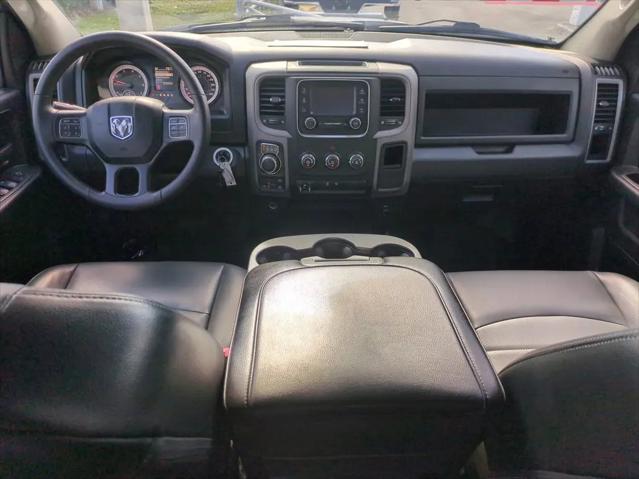 2023 Ram 1500 Classic Tradesman Crew Cab 4x4 5'7" Box
