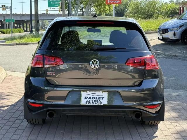 2017 Volkswagen Golf GTI Sport 4-Door