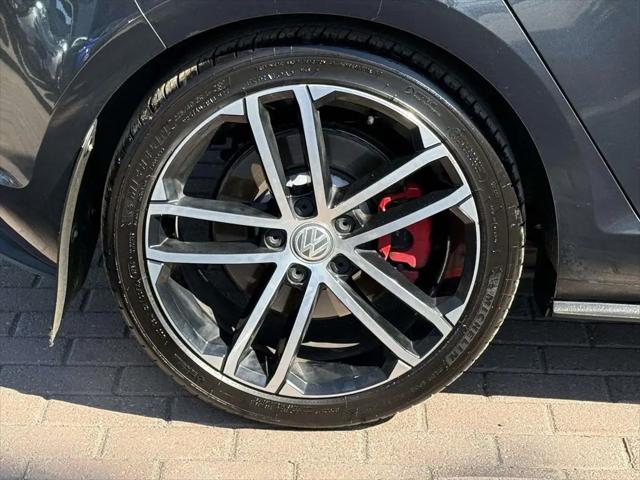 2017 Volkswagen Golf GTI Sport 4-Door
